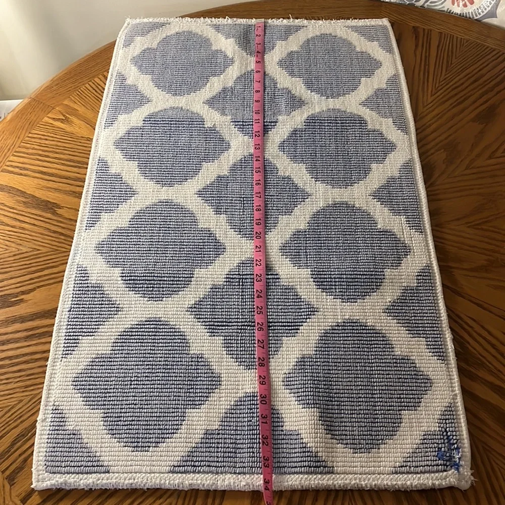 Natural Cotton Bath Mat / Throw Rug White & Blue Design